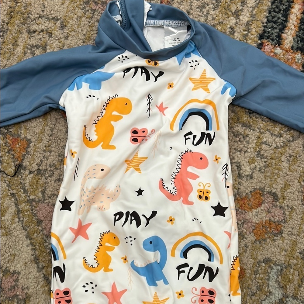Baby one piece Swimwear Set with Fun Prints - Picture 6 of 7